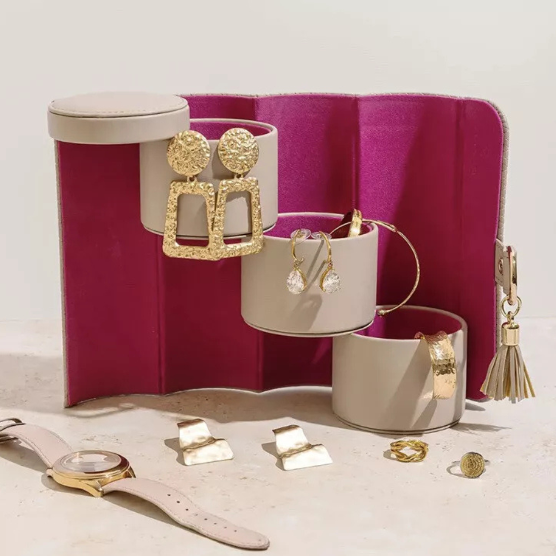 Vlando Viaggio Small Jewelry Case, Travel Accessory Storage Box